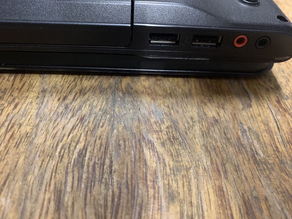 Computador Sony preto