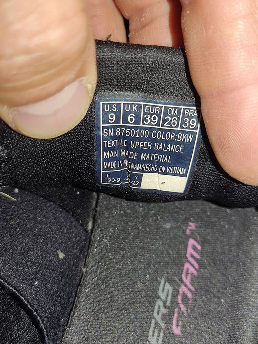 Кросівки Sketchers,в чудовому стані