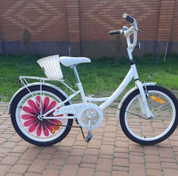 АКЦІЯ : 2 велосипеди за ціною 1 . Для близнят-двійнят, сестер-подружок