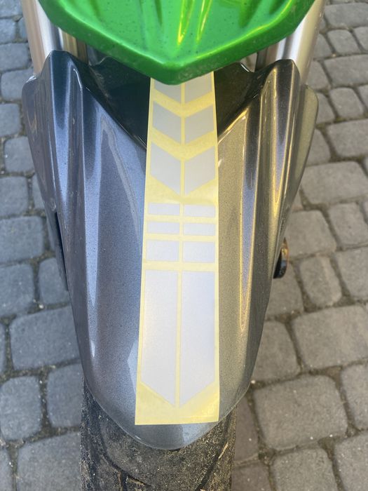 Наклейки на мото (на крило на бак на диски ) і (підсвітка ) тюнінг