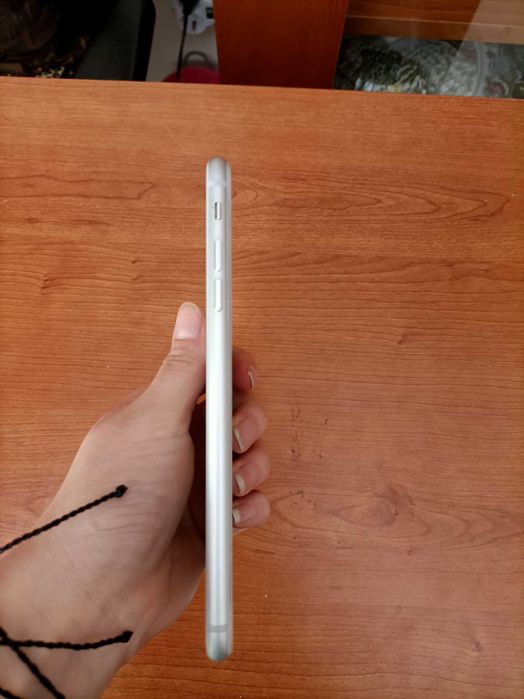 iPhone 8 plus branco 64G c/oferta 5 capas e 2 películas de vidro