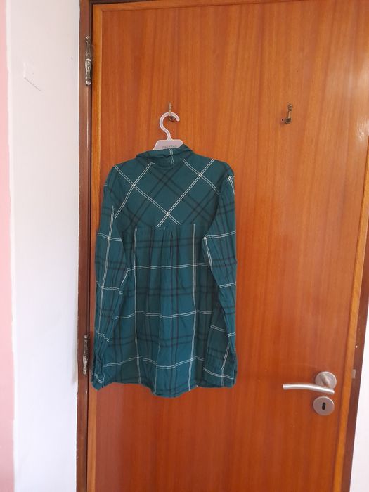 Camisa de manga comprida aos quadrados