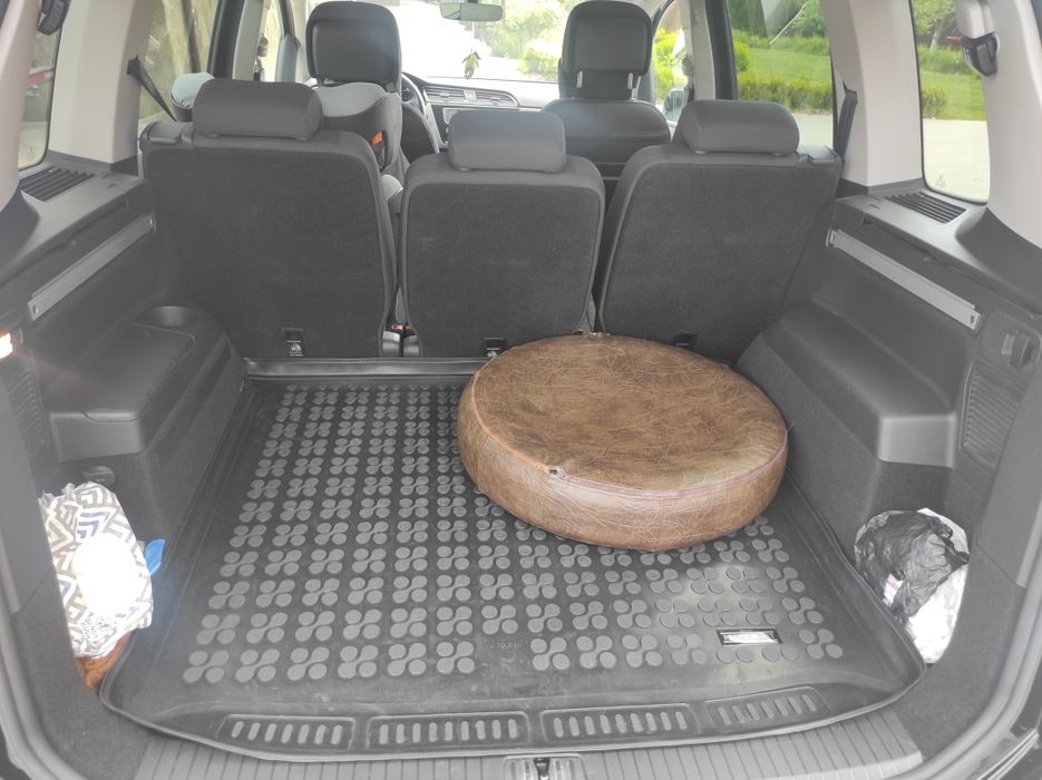 Фольксваген тоуран