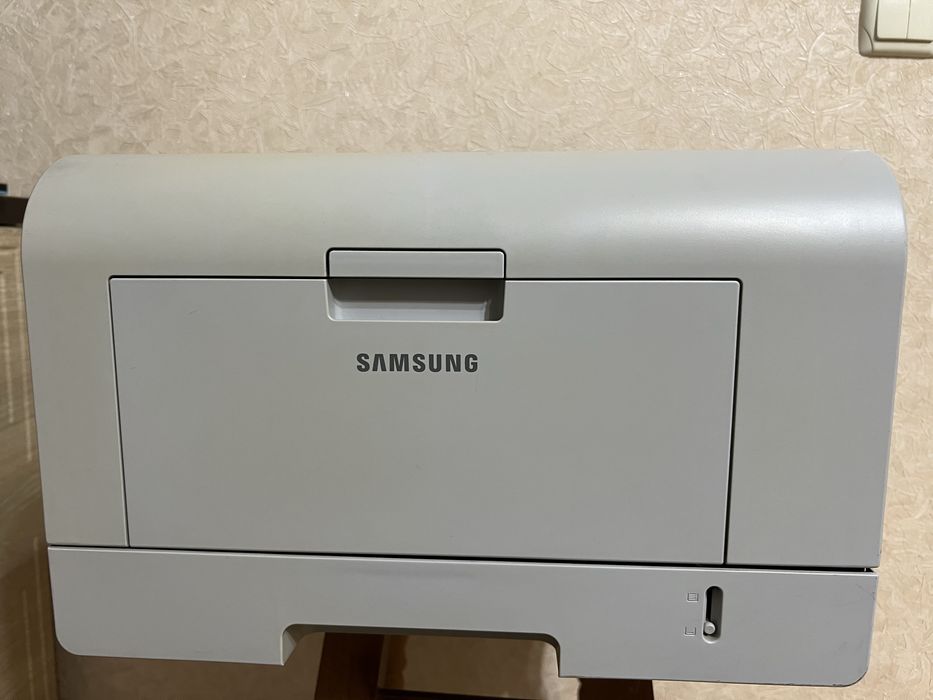 Принтер Б/У Samsung ML-3051N лазерная печать