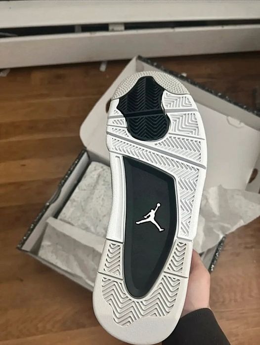 Jordan 4 Military Black