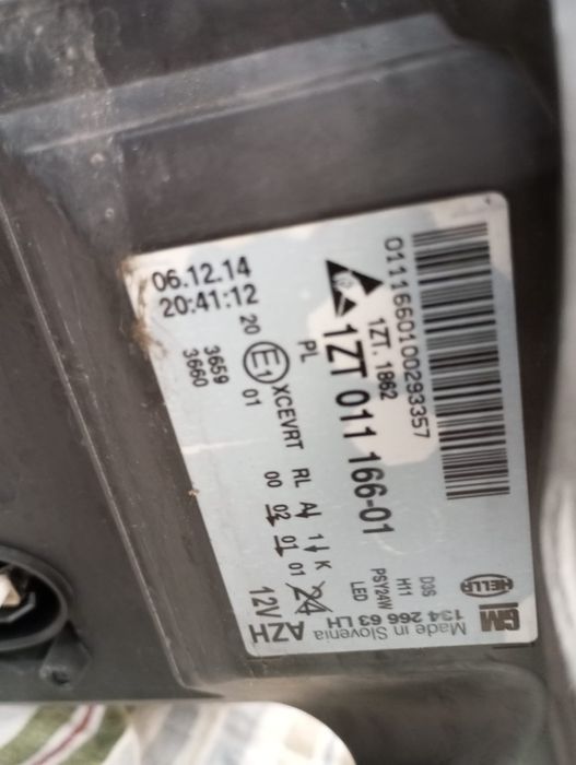 Farol Esquerdo Opel Insignia