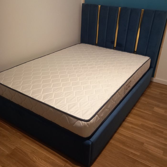 Vendo camas estofadas apartir de 200€