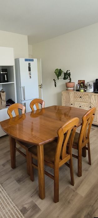 Mesa Jantar + 4 cadeiras carvalho