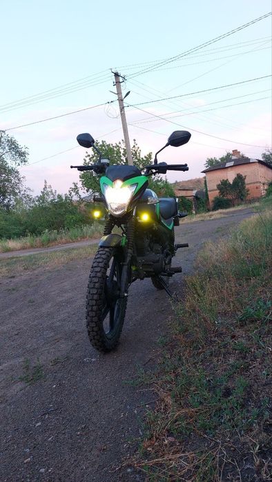 Musstang foxi 150