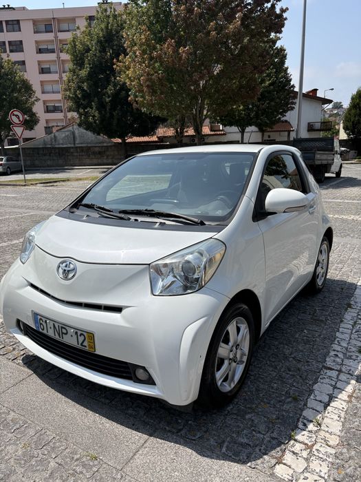 Toyota IQ - 2013