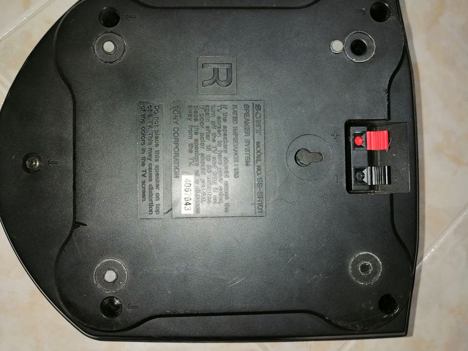 Colunas Sony 3€ as duas