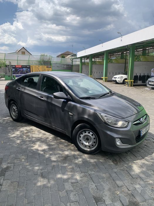 Hyndai Accent автомат