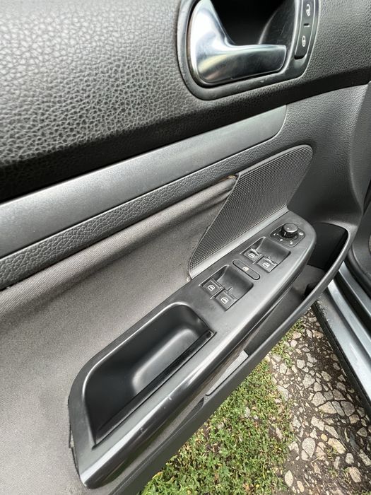 Терміновий продаж! Volksvagen Jetta 5 2009року