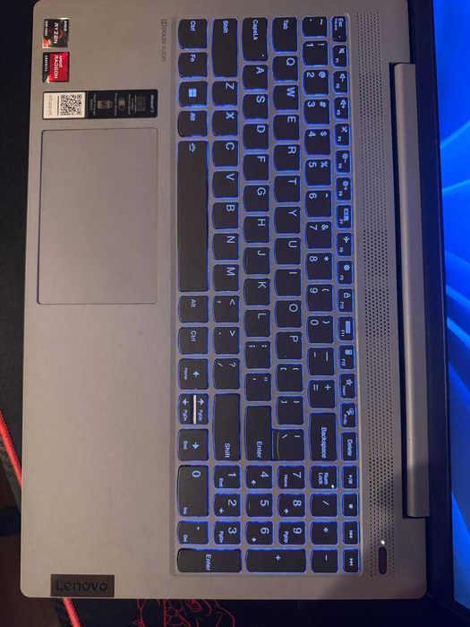 Lenovo IdeaPad 5 (15ALC05)