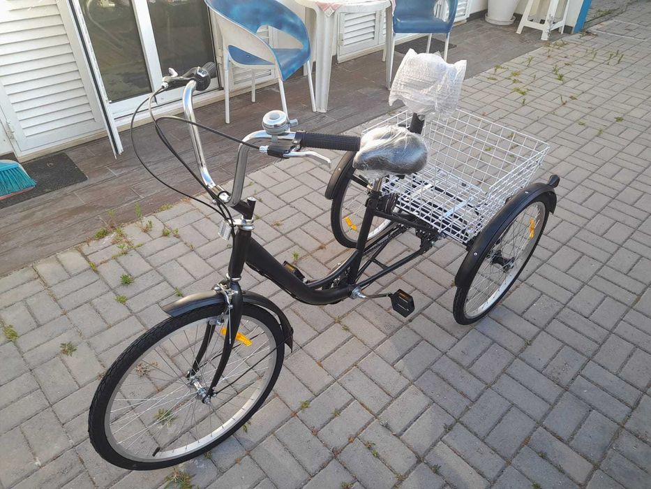 bicicleta 3 rodas Nova- Triciclo com marchas e cesta .triciclo