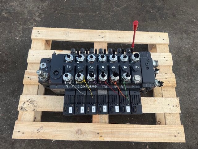 Danfoss PVG32 rozdzielacz proporcjonalny