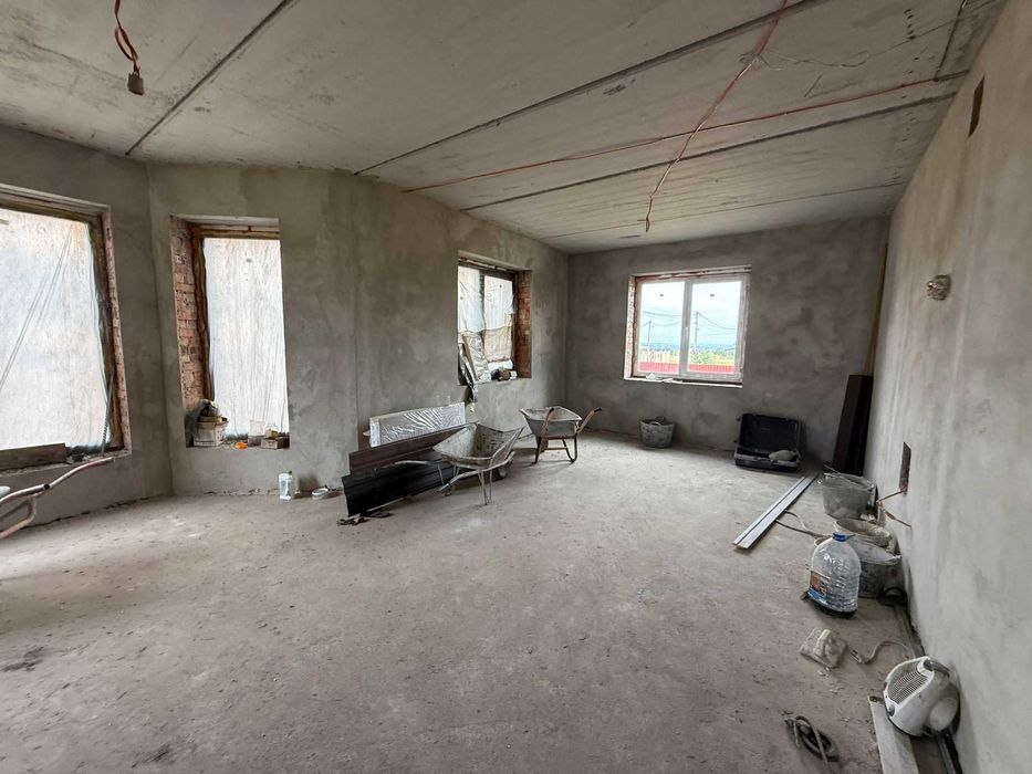 Продаємо якісно збудований будинок