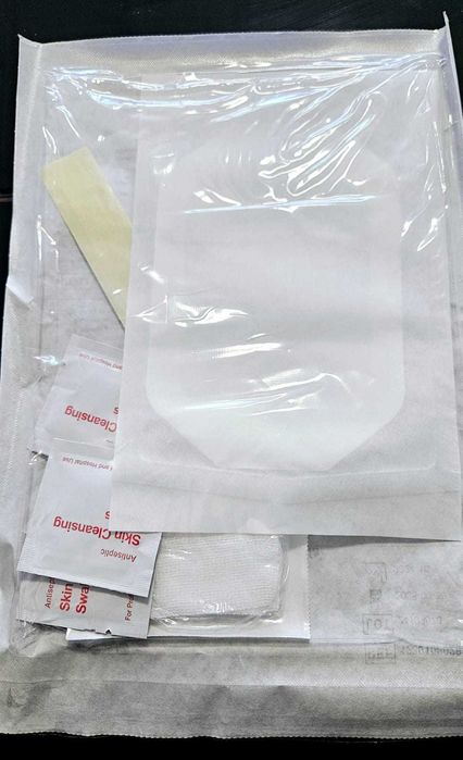 Opatrunek foliowy z ramką 40 szt./2 pudełka