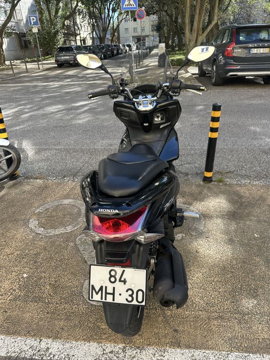 Honda PCX125 otimo estado