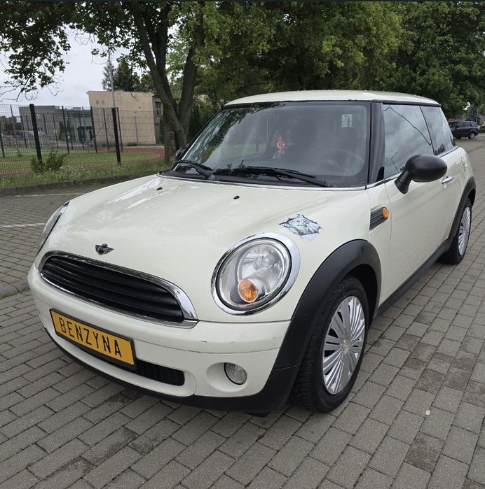 Mini Cooper 1.4 benzyna