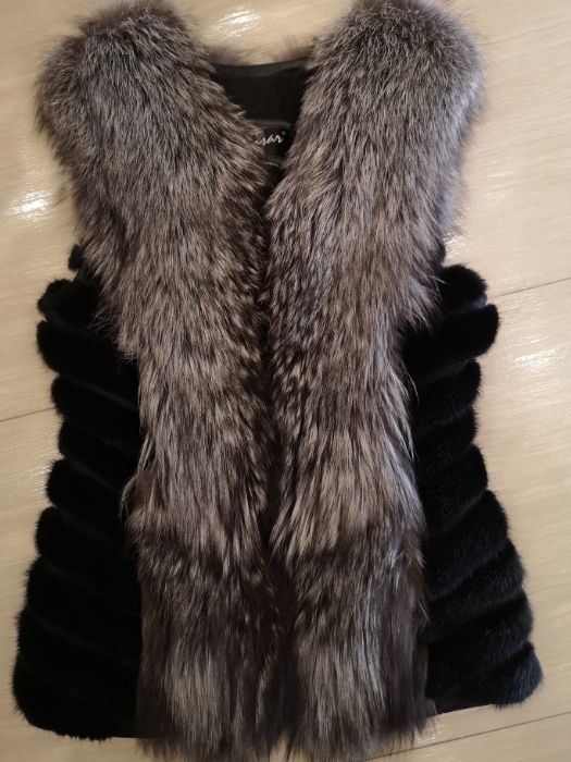 Жилекта меховая размер L