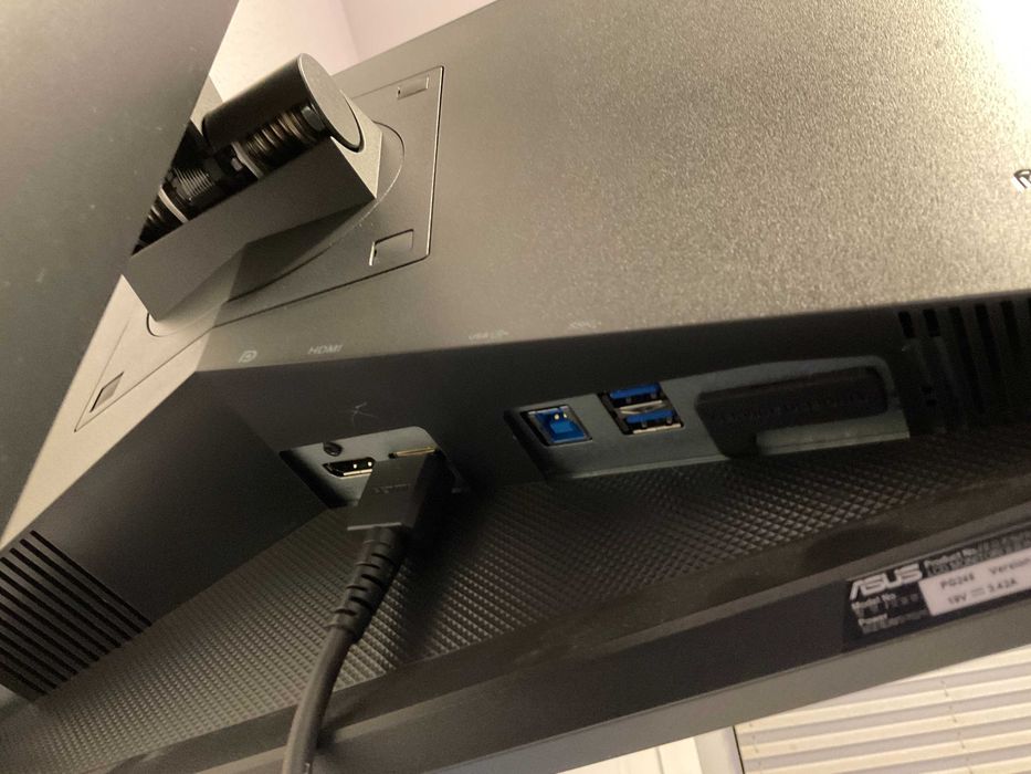 Монітор ASUS ROG PG248Q 144HZ