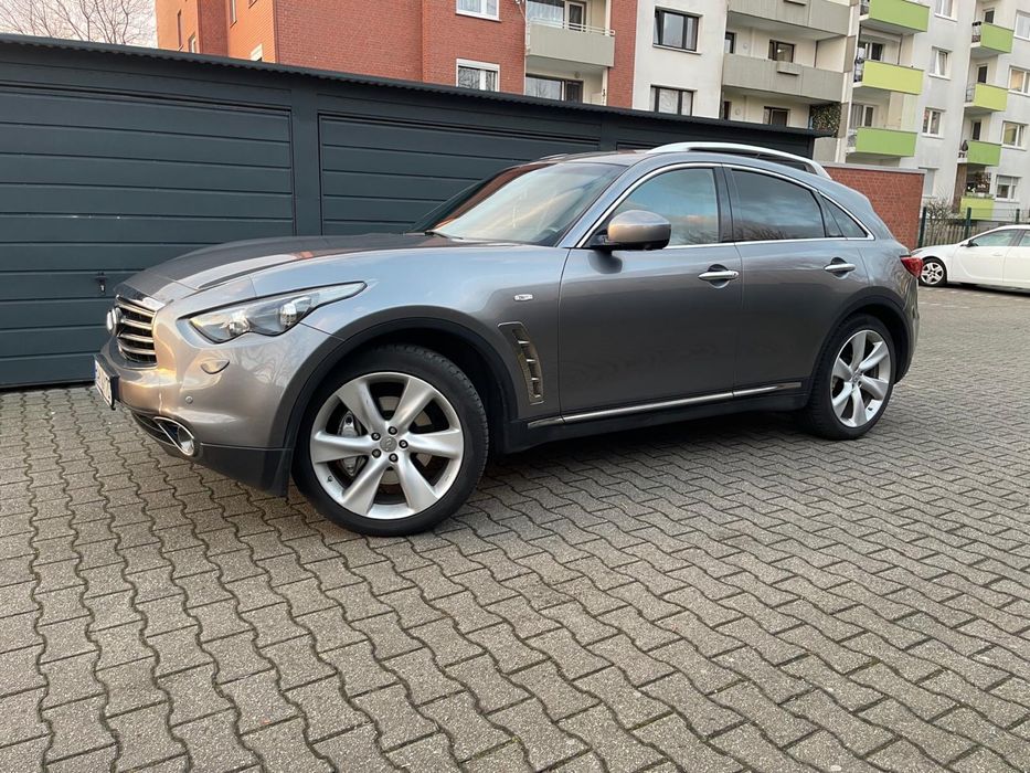 Infiniti QX70 | SUV 4X4 | 3.0 d | PREMIUM | AUTOMAT 238 km