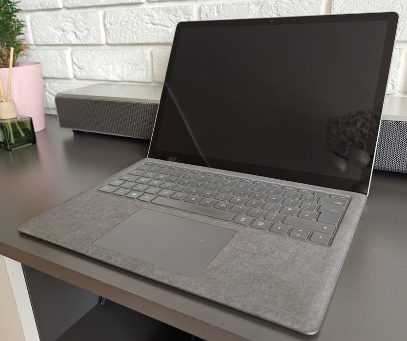 Microsoft Surface Laptop 3 (1867) | i5-1035G7 | 8 GB RAM | SSD 256 GB | Dotyk