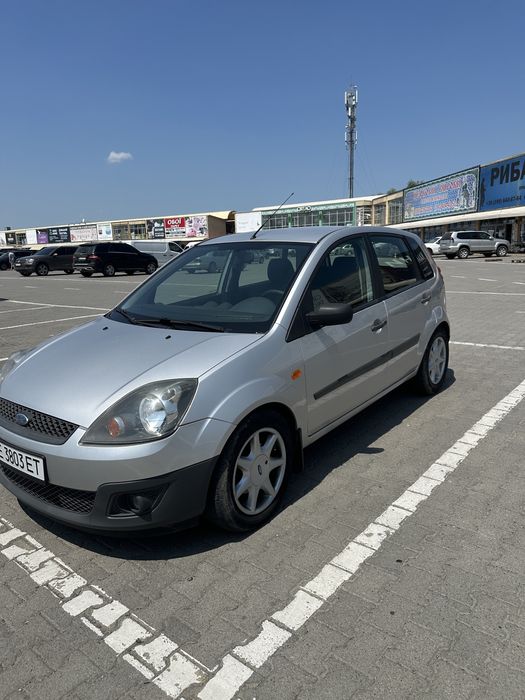 Форд фіеста 2008