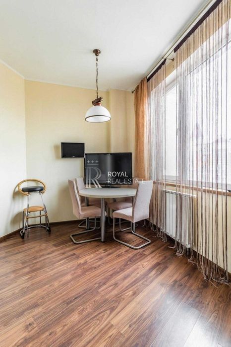 Продаж Квартира Київ ЖК «Оазис» Оболонь 2 кімнати 73,5 м² Вид на Дніпро 12 поверх Кладова Яхт-клуб Набережна Престижна локація Інфраструктура