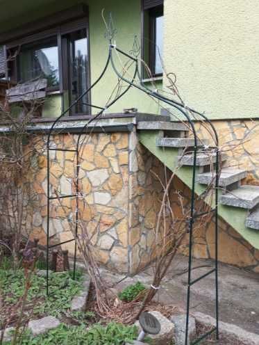 Пергола садова для рослин