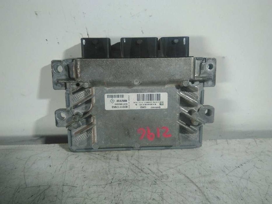 CENTRALINA DO MOTOR UCE DACIA SANDERO