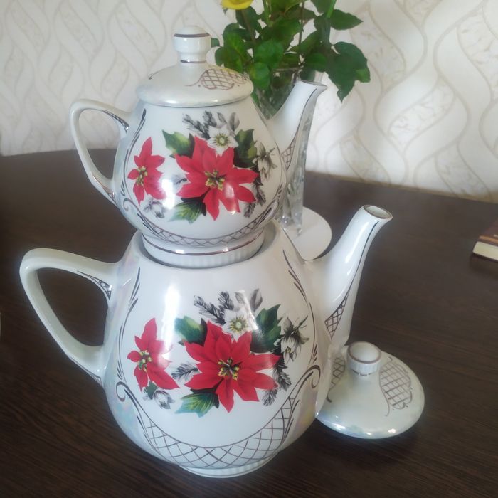 Набір чайників заварник і доливний