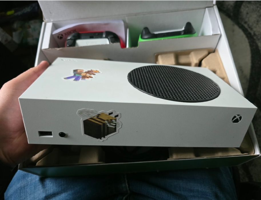 Xbox series s 2 pady Stan dobry