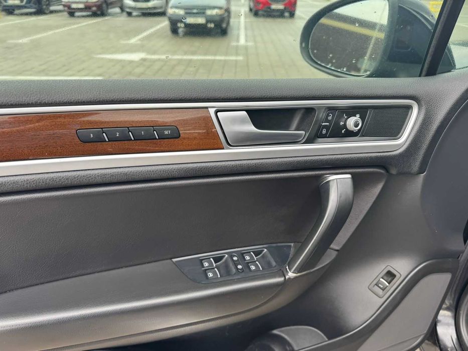 VW Touareg  є все що може бути