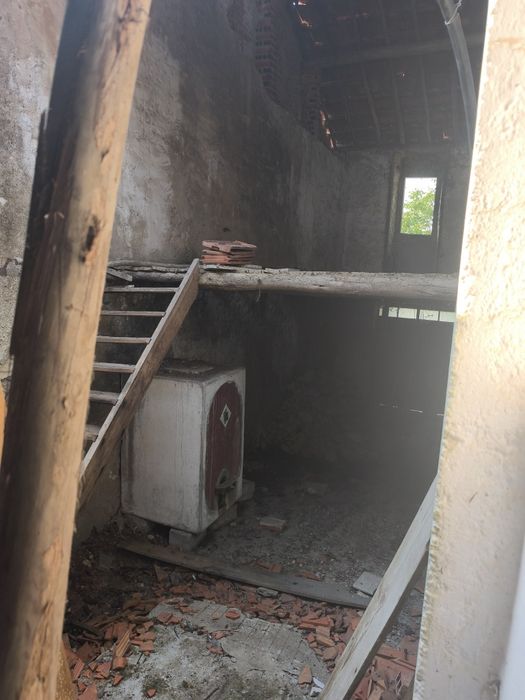 Vendo moradia em Assentiz