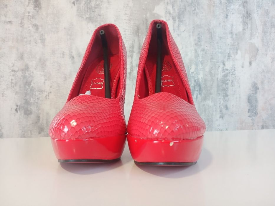 Czerwone szpilki skórzane 36 • Always • Eleganckie wesele / impreza