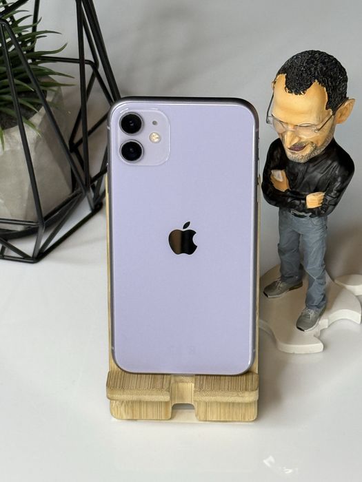 iPhone 11 64/128/256 White Red Yellow Green Purple Black Used