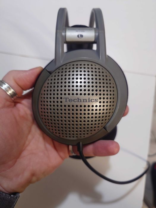 słuchawki TECHNICS RP - F500