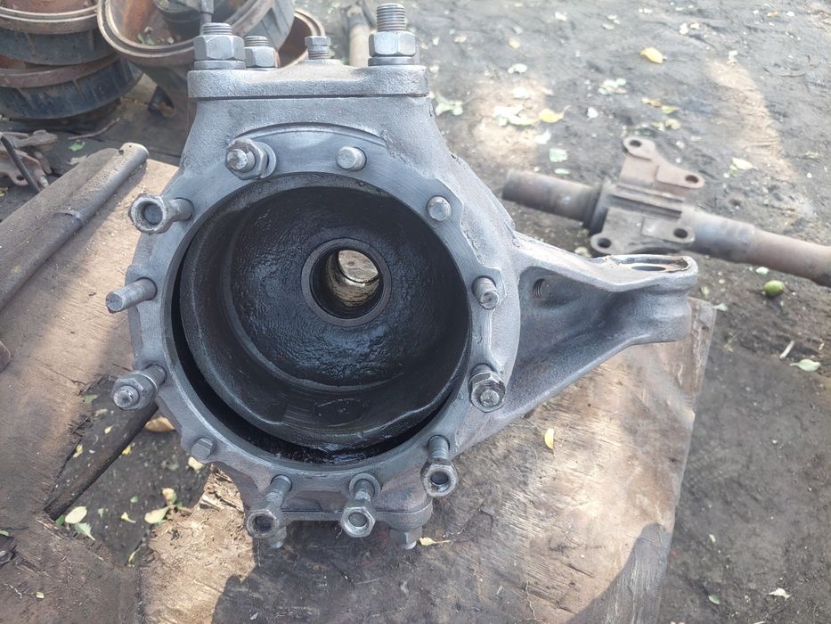 Передні полуосі Шруз Зіл 131.