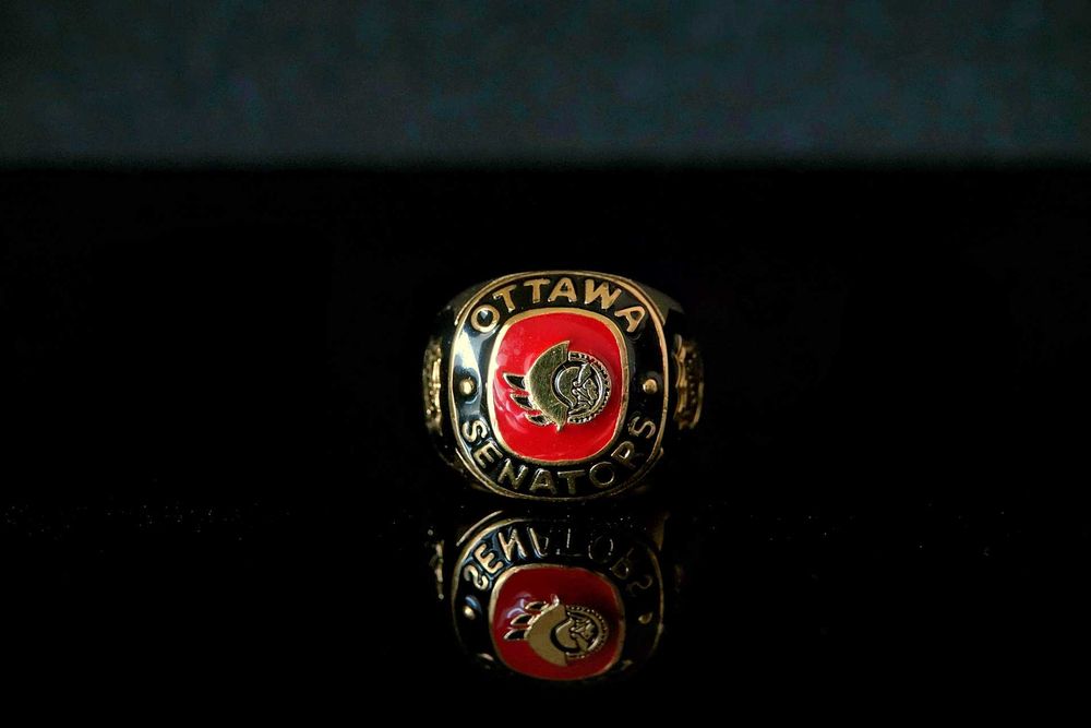 Ottawa Senators NHL official sygnet ring