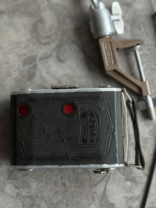 Фотокамера ZEISS IKON TELMA 520