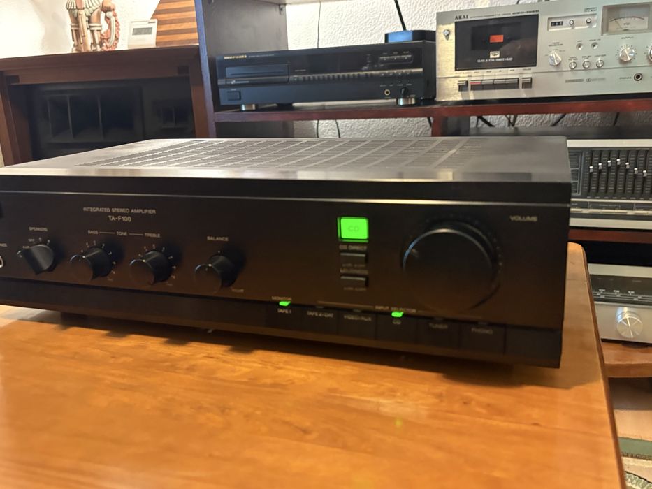 Amplificador Sony TA-F100