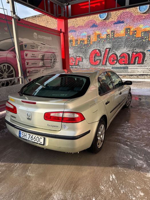 sprzedaż Renault Laguna