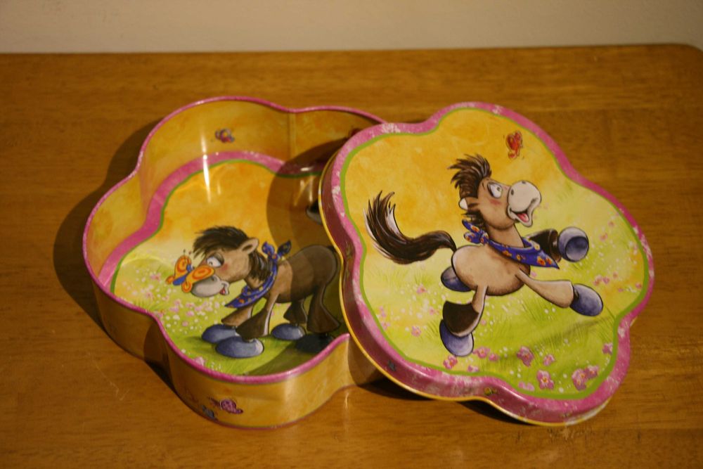 Metallic Flower-Shaped Box