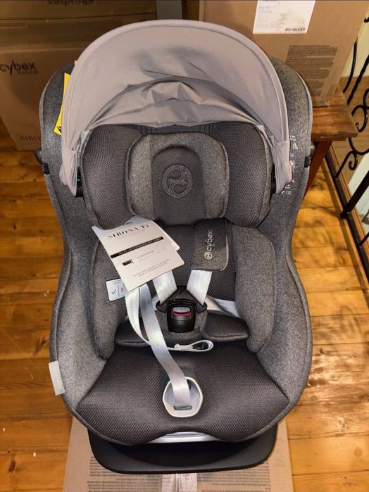 Дитяче автокрісло Cybex Sirona Ti platinum  сіре з базою