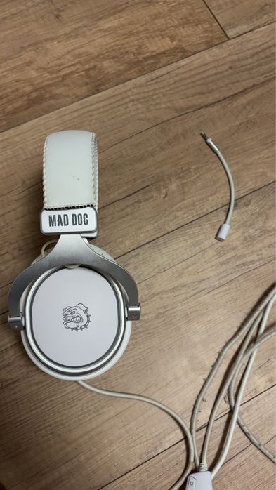 Mad Dog - sluchawki gamingowe nausze