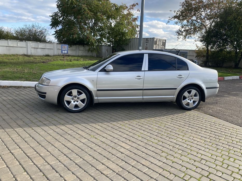 Škoda Superb 1.8T Газ/Бензин