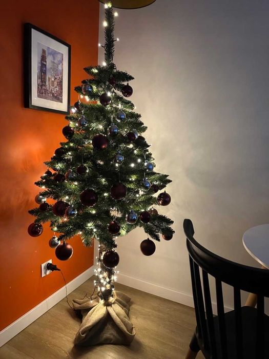 CHOINKA Sztuczna na Pniu SOSNA GÓRSKA PREMIUM Naturalna 180cm + LAMPKI