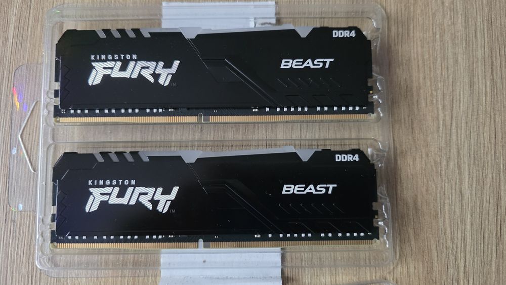 Pamięc ram DDR4 2x16GB 3200Mhz Kingston Fury Best RGB